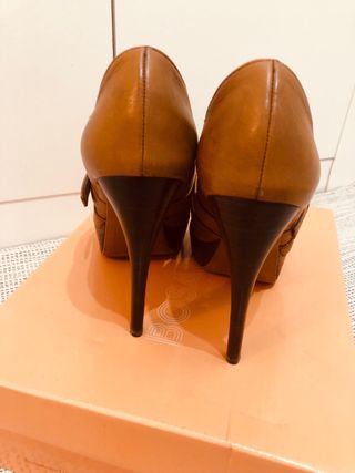 Zapatos Zara Piel Talla 37 Tacón 7cm