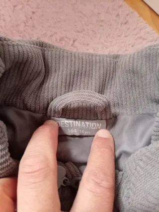 Abrigo acolchado niña gris pana