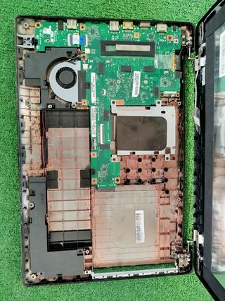 Portatile Asus per parti