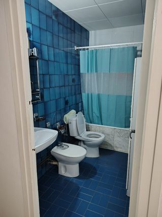 Habitación en alquiler para MUJER SOLA