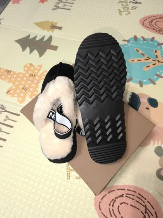 Zuecos Geographical Norway negros