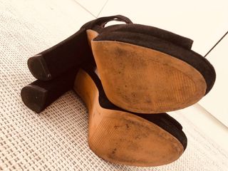 Sandalias terciopelo negras talla 38 Bossanova