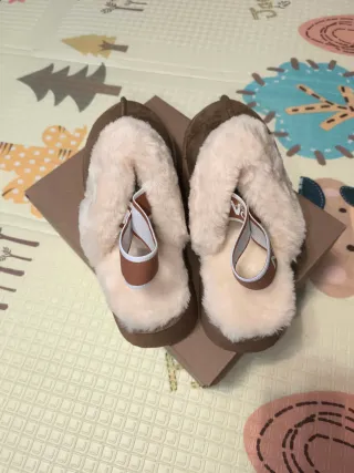 Zuecos Geographical Norway marrones