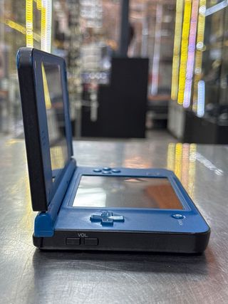 Nintendo DSi XL Azul