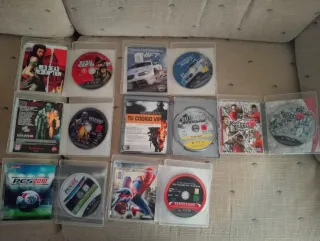 Lote PS3: 2 Mandos, 7 Juegos y Cables