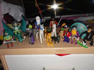 Lote Playmobil: Figuras y Accesorios