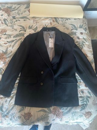 Abrigo Zara Negro Talla M