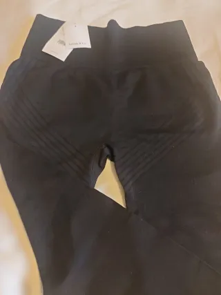 Leggings donna neri con righe in rilievo NUOVI