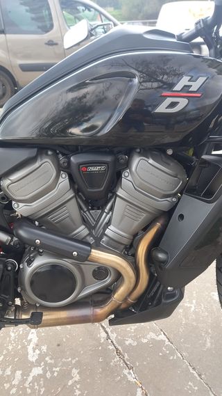 Harley Davidson Pan America 1250 ST 2024