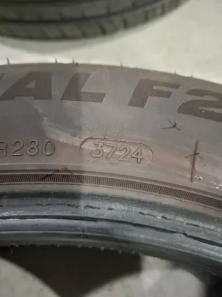 Neumático ocasión 215/50R18 92W