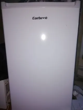 Nevera Corberó pequeña