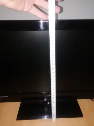 Televisión Sunstech pequeña