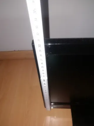 Televisión Sunstech pequeña