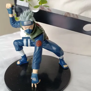 Figura Kakashi Hatake con Espada