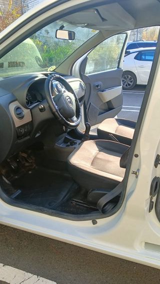 Dacia Dokker 2013