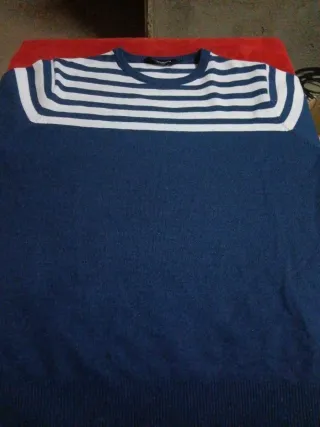 Jersey de rayas azul y blanco