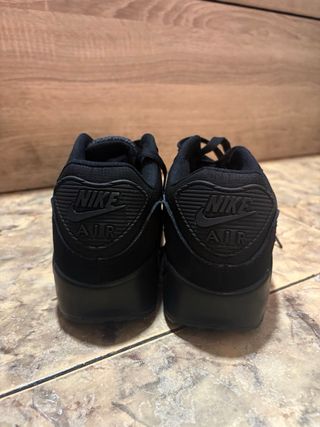Nike Air Max 90 Negras