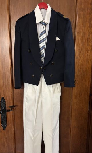 Traje comunión vintage azul y blanco