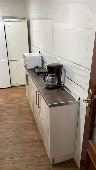 ALQUILER HABITACION PARA CHICA EN PISO COMPARTIDO