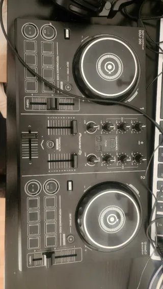 Consola DJ Pioneer DDJ-200 Negra