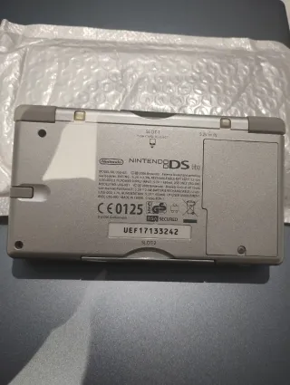 Nintendo DS Lite Plata PERFECTO ESTADO
