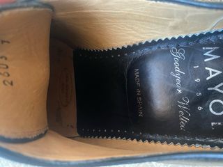 Zapatos de cuero Mayol negros