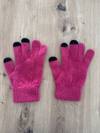 Guantes rosas para chica