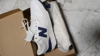 Tenis New Balance Blanco y Azul