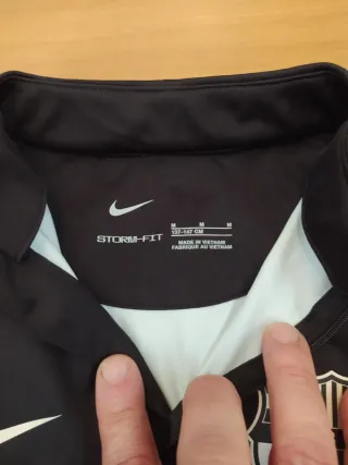 Sudadera Barcelona Nike Storm-FIT Talla M