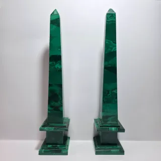 Coppia Di Obelischi Lastronati Malachite 30.5 cm