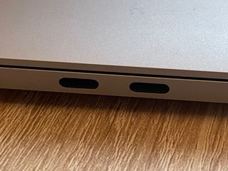 MacBook Pro Apple M1 14 16GB Plata