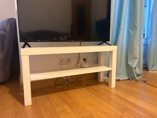 Mesa auxiliar salón Ikea blanca