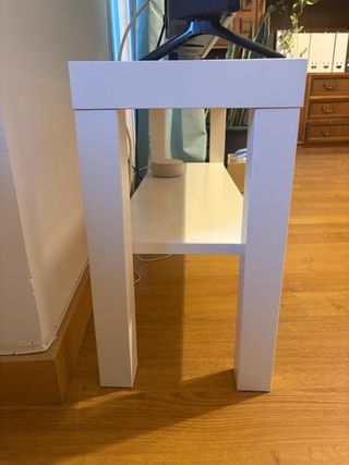 Mesa auxiliar salón Ikea blanca