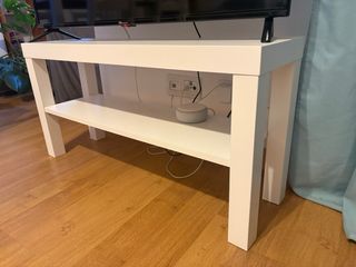 Mesa auxiliar salón Ikea blanca