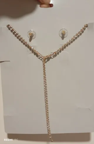 Conjunto Colgante y Pendientes granate y Plateado