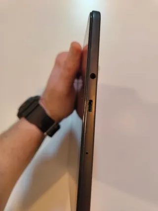 Tablet Samsung T580 Negra