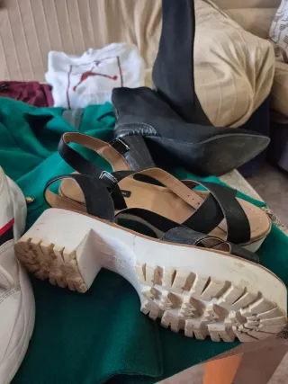 Lote Ropa y Zapatos Varios