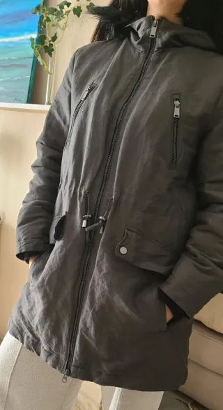Chaquetón gris mujer con capucha