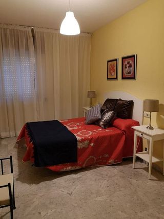 Piso en alquiler en La Buhaira en Sevilla