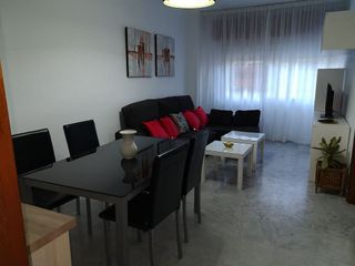 Piso en alquiler en La Buhaira en Sevilla