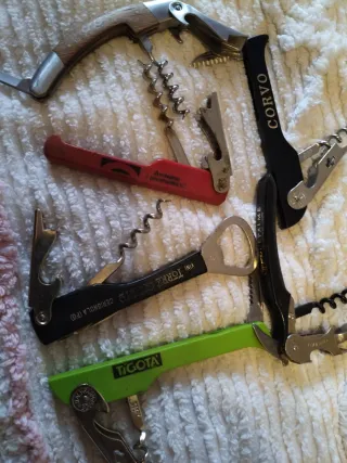 Lotto 6 cavatappi pubblicitari