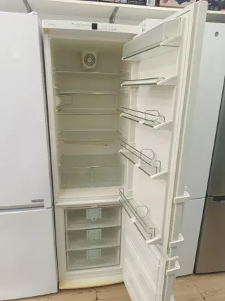 Nevera Liebherr con garantía y transporte