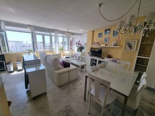 Casa adosada en venta en Montemar en Torremolinos