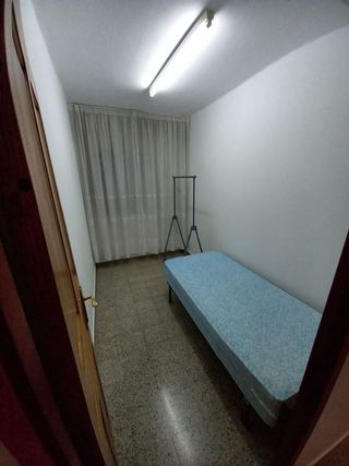 Piso en alquiler en Zona de Plaza de Barcelos en Pontevedra