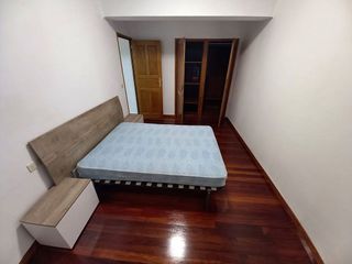 Piso en alquiler en Zona de Plaza de Barcelos en Pontevedra