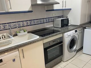 Piso en alquiler en Los Naranjos - Las Brisas en Marbella