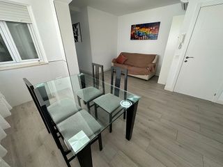 Piso en alquiler en El Cónsul - Ciudad Universitaria en Málaga