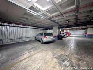 Garaje en venta en Linares