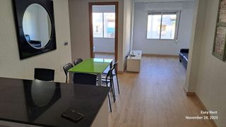 Piso en alquiler en Carolinas Altas en Alicante