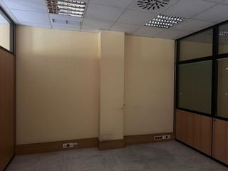 Oficina en venta en Triana Oeste en Sevilla